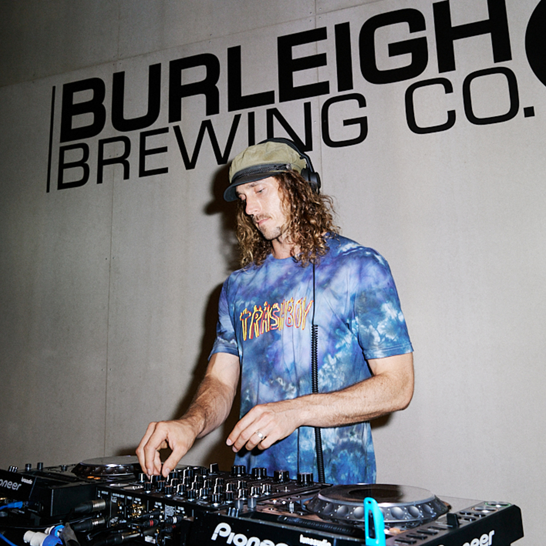 220402_Burleigh Brewing local artists x Grystphoto LWA-067